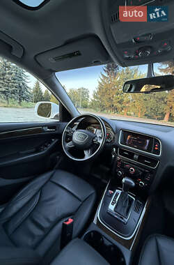 Позашляховик / Кросовер Audi Q5 2013 в 