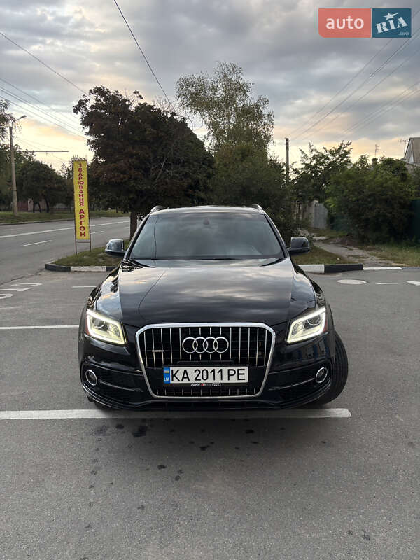 Внедорожник / Кроссовер Audi Q5 2016 в 