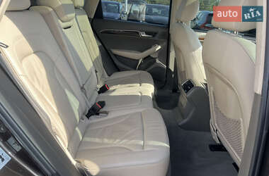 Внедорожник / Кроссовер Audi Q5 2011 в 