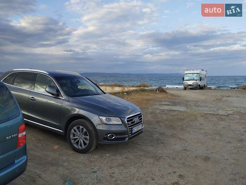 Позашляховик / Кросовер Audi Q5 2014 в Києві
