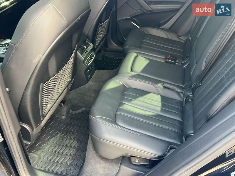 Внедорожник / Кроссовер Audi Q5 2020 в Сумах