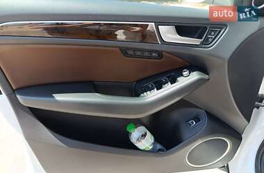 Внедорожник / Кроссовер Audi Q5 2012 в 