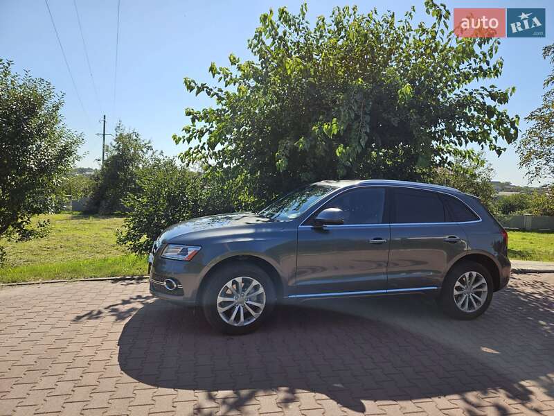 Позашляховик / Кросовер Audi Q5 2014 в Києві