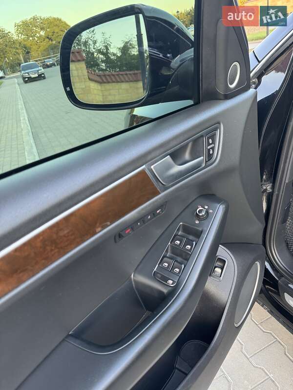 Позашляховик / Кросовер Audi Q5 2011 в Ізмаїлі