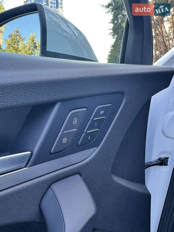 Внедорожник / Кроссовер Audi Q5 2021 в Киеве фото 21 Внедорожник / Кроссовер Audi Q5 2021 в Киеве