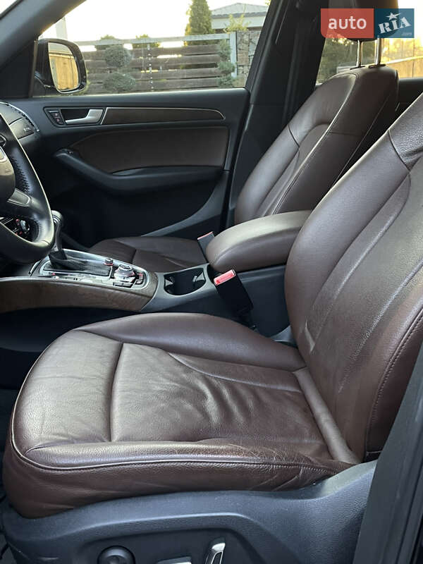 Позашляховик / Кросовер Audi Q5 2013 в Стрию
