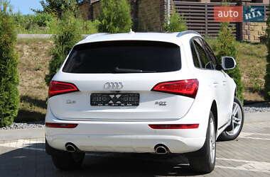 Позашляховик / Кросовер Audi Q5 2015 в 
