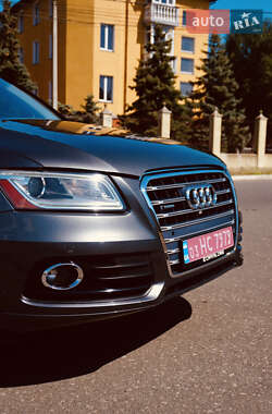 Внедорожник / Кроссовер Audi Q5 2016 в 