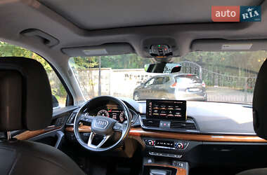 Внедорожник / Кроссовер Audi Q5 2023 в 