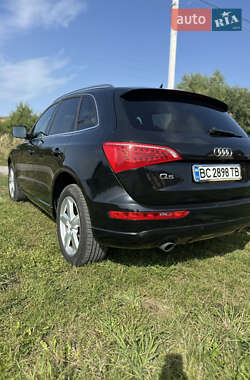 Позашляховик / Кросовер Audi Q5 2012 в 