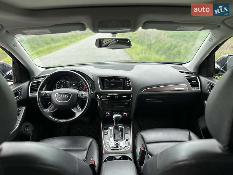 Внедорожник / Кроссовер Audi Q5 2016 в Ивано-Франковске