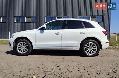 Внедорожник / Кроссовер Audi Q5 2015 в 