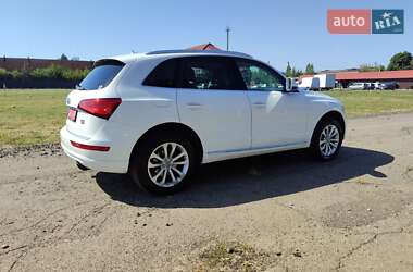 Внедорожник / Кроссовер Audi Q5 2015 в 
