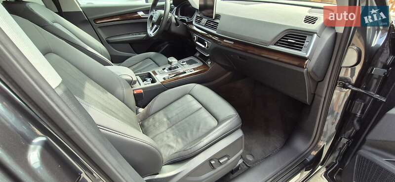 Внедорожник / Кроссовер Audi Q5 2019 в Яремче фото 12 Внедорожник / Кроссовер Audi Q5 2019 в Яремче