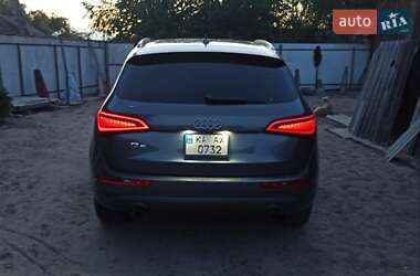 Позашляховик / Кросовер Audi Q5 2012 в 
