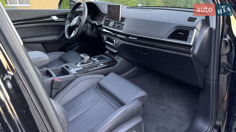 Внедорожник / Кроссовер Audi Q5 2018 в Тернополе фото 38 Внедорожник / Кроссовер Audi Q5 2018 в Тернополе