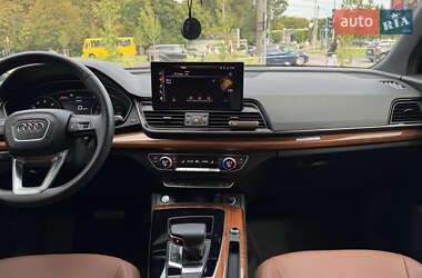 Внедорожник / Кроссовер Audi Q5 2023 в 