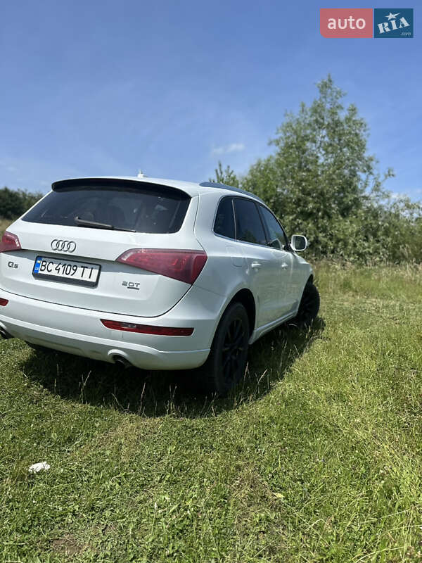 Внедорожник / Кроссовер Audi Q5 2012 в Трускавце