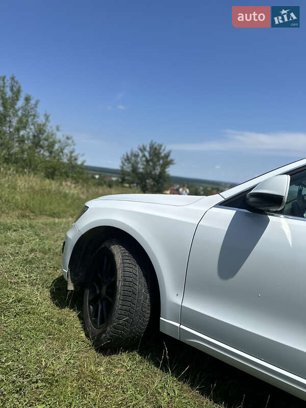 Внедорожник / Кроссовер Audi Q5 2012 в Трускавце