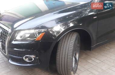 Внедорожник / Кроссовер Audi Q5 2010 в 