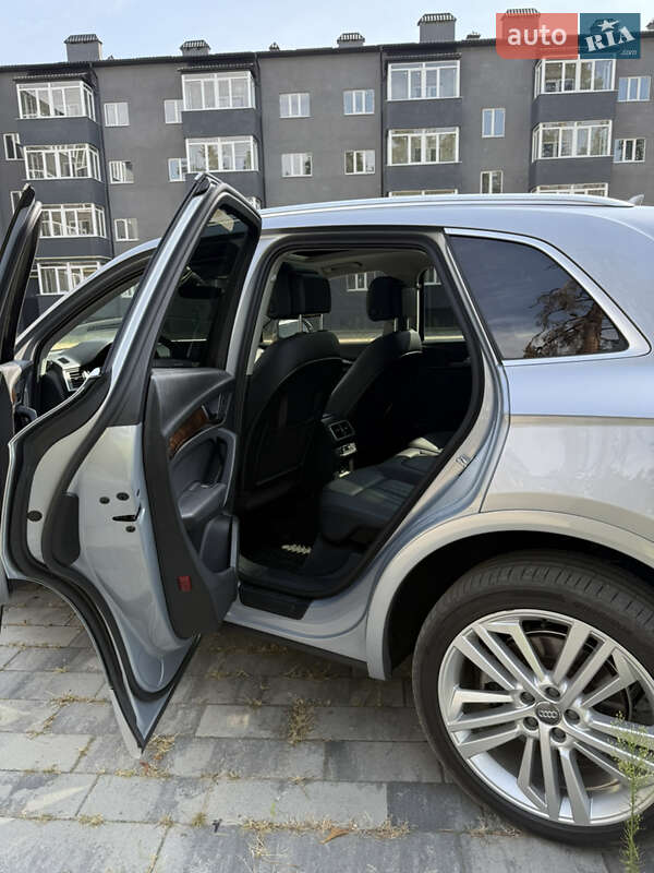 Внедорожник / Кроссовер Audi Q5 2018 в Сумах фото 10 Внедорожник / Кроссовер Audi Q5 2018 в Сумах