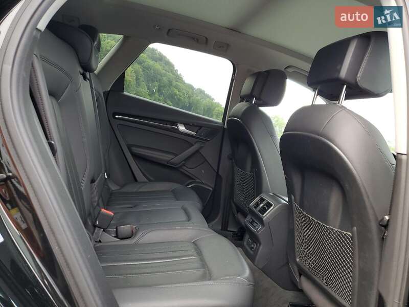 Внедорожник / Кроссовер Audi Q5 2019 в Киеве