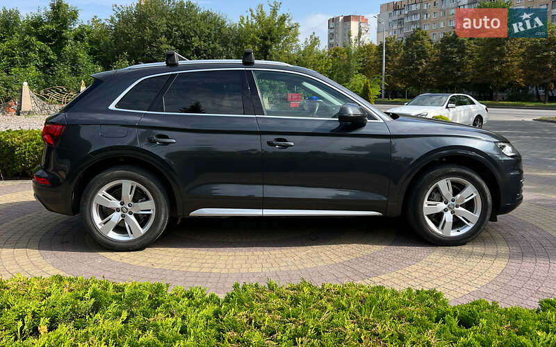Внедорожник / Кроссовер Audi Q5 2019 в Львове