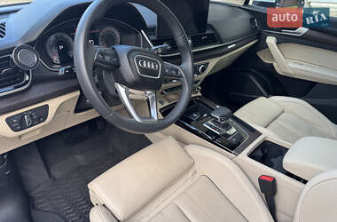 Внедорожник / Кроссовер Audi Q5 2023 в 