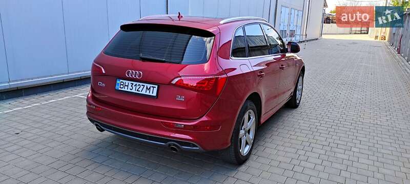 Позашляховик / Кросовер Audi Q5 2009 в Одесі