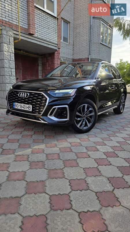 Внедорожник / Кроссовер Audi Q5 2023 в Тернополе