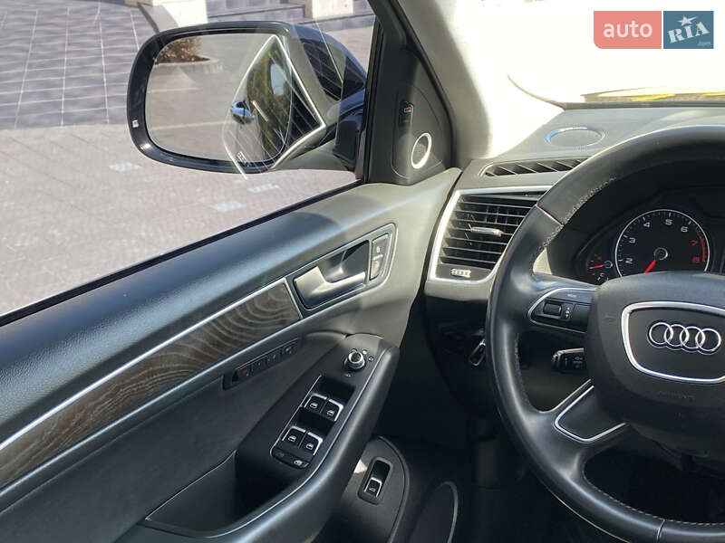 Внедорожник / Кроссовер Audi Q5 2015 в Стрые