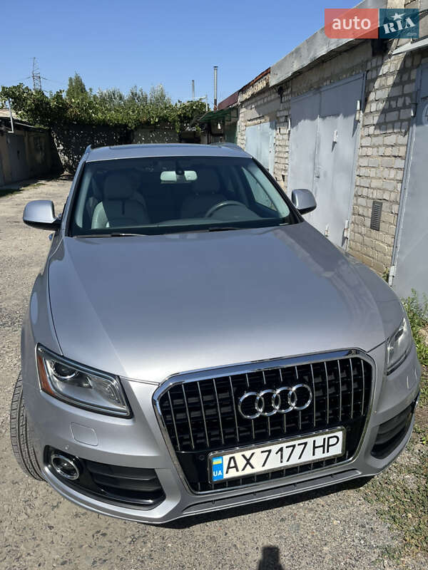 Внедорожник / Кроссовер Audi Q5 2015 в Харькове