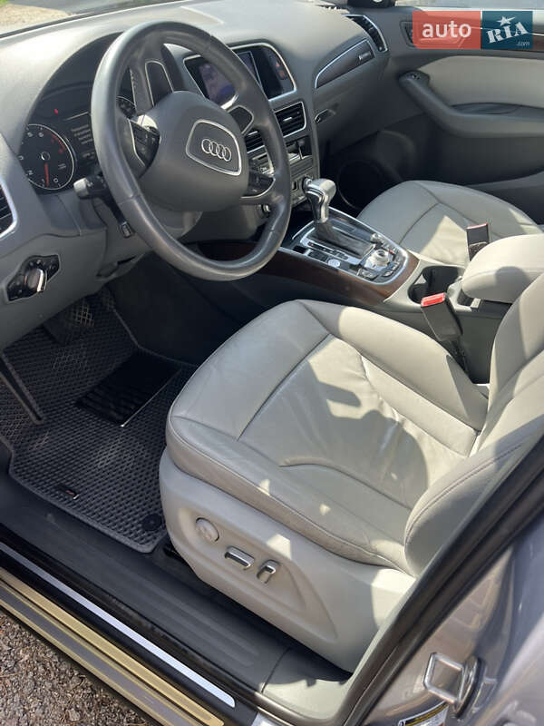 Внедорожник / Кроссовер Audi Q5 2015 в Харькове