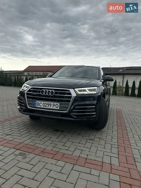 Audi Q5 2019 VIN WA1E2AFY3L2052129 фото оголошення 2 з 75