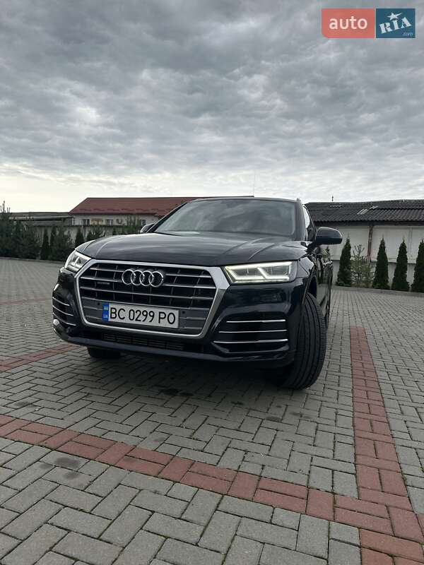 Внедорожник / Кроссовер Audi Q5 2019 в Львове