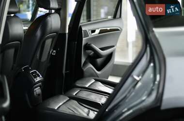 Внедорожник / Кроссовер Audi Q5 2012 в 