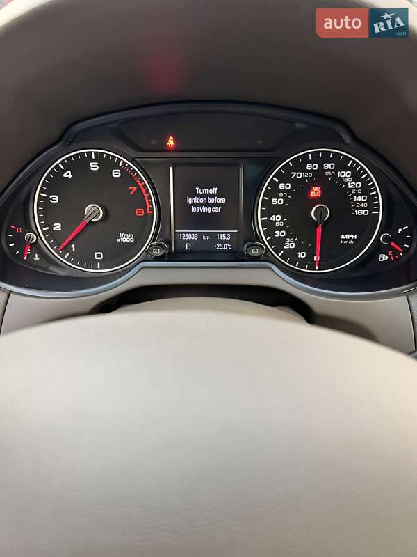 Внедорожник / Кроссовер Audi Q5 2012 в Одессе