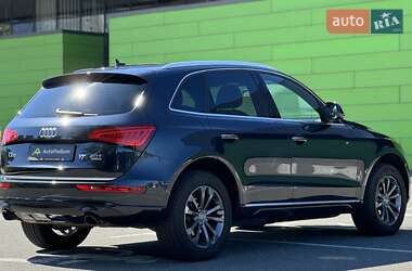 Внедорожник / Кроссовер Audi Q5 2016 в 