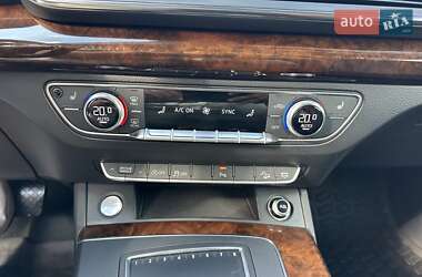 Внедорожник / Кроссовер Audi Q5 2017 в 