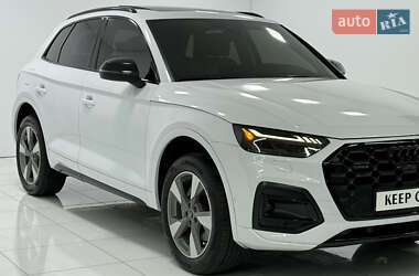 Внедорожник / Кроссовер Audi Q5 2023 в 