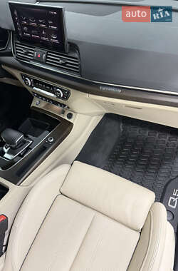Внедорожник / Кроссовер Audi Q5 2023 в 