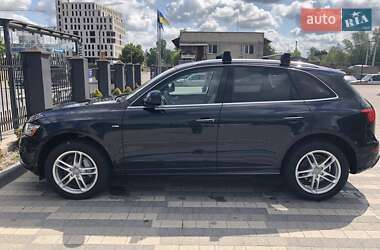 Внедорожник / Кроссовер Audi Q5 2015 в 