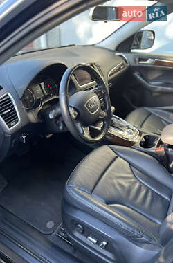 Внедорожник / Кроссовер Audi Q5 2015 в 