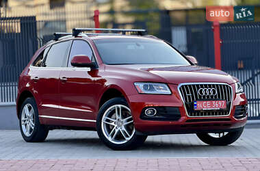 Внедорожник / Кроссовер Audi Q5 2015 в 