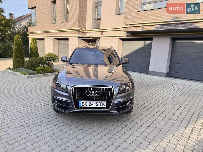 Позашляховик / Кросовер Audi Q5 2015 в Львові