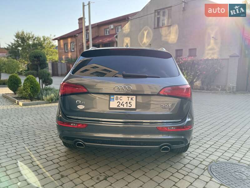 Позашляховик / Кросовер Audi Q5 2015 в Львові