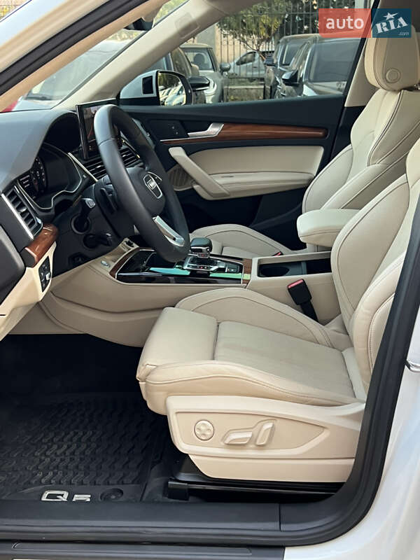 Позашляховик / Кросовер Audi Q5 2023 в Одесі