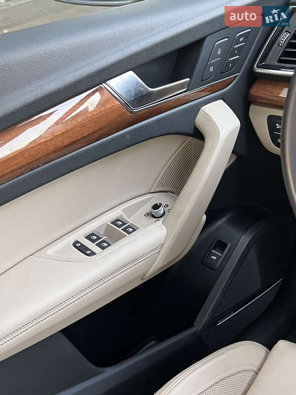 Позашляховик / Кросовер Audi Q5 2023 в Одесі