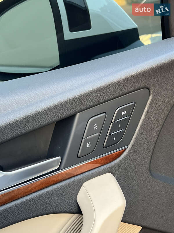 Позашляховик / Кросовер Audi Q5 2023 в Одесі