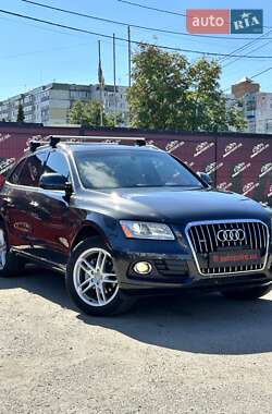 Внедорожник / Кроссовер Audi Q5 2015 в 